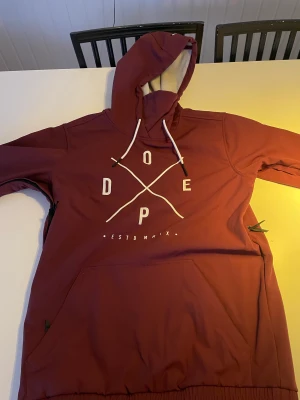 Dope jacka  - Säljer en dope jacka då den är helt oanvänd. Det är storlek M 