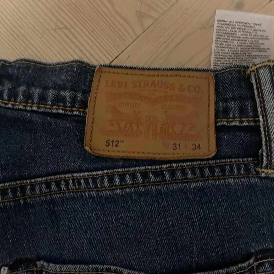 Levis jeans  - 90