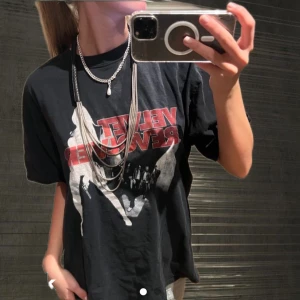 Oversized tshirt med tryck - Så snygg tshirt som är köpt vintage 