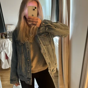 Jeansjacka - Jättefin jeans jacka. Storlek 34❤️❤️