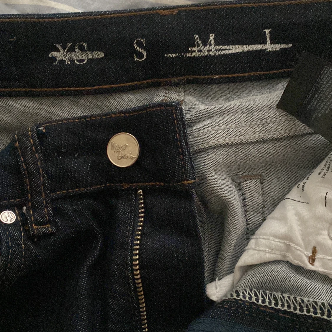 Lågmidjade mörka jeans - 91