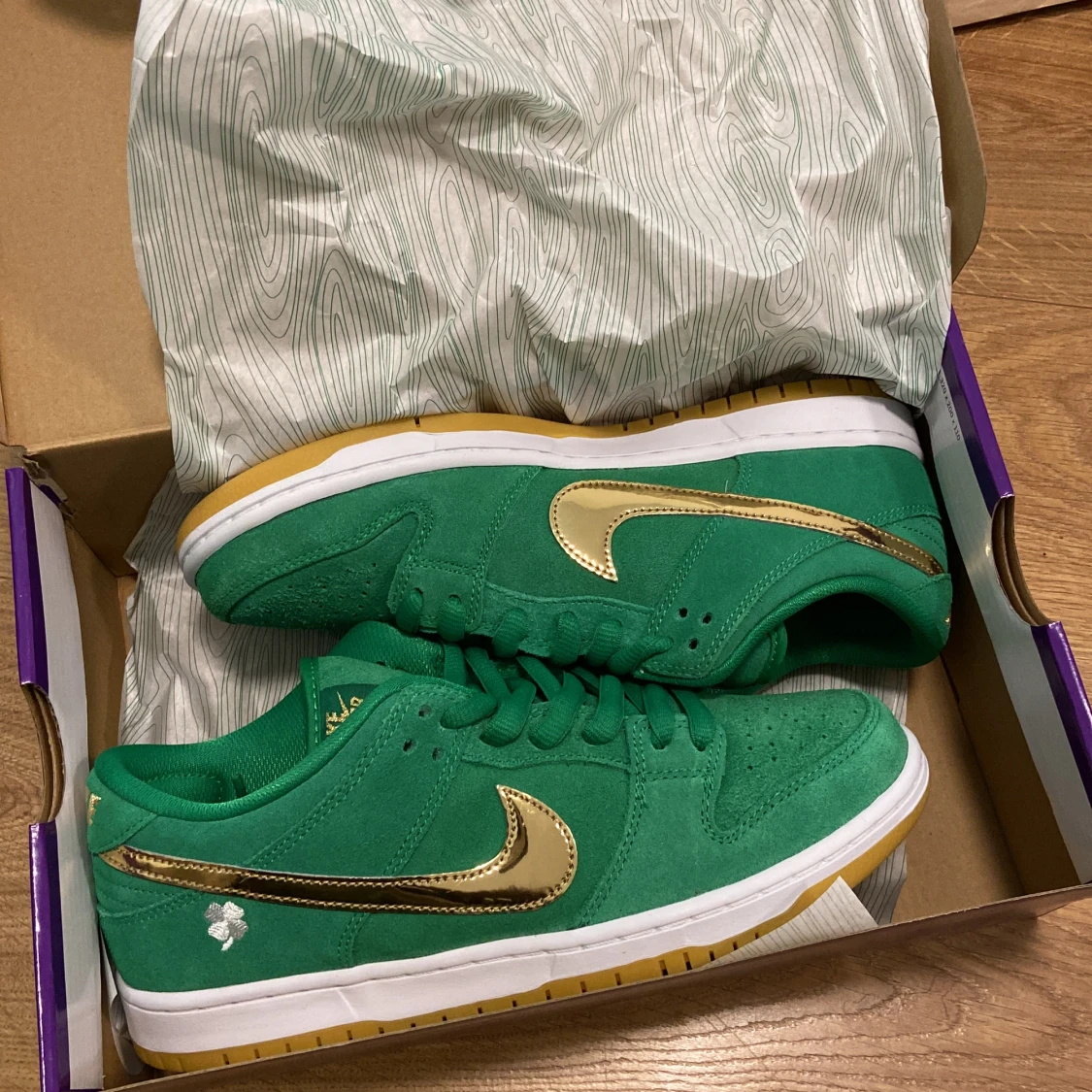 Nike dunks low