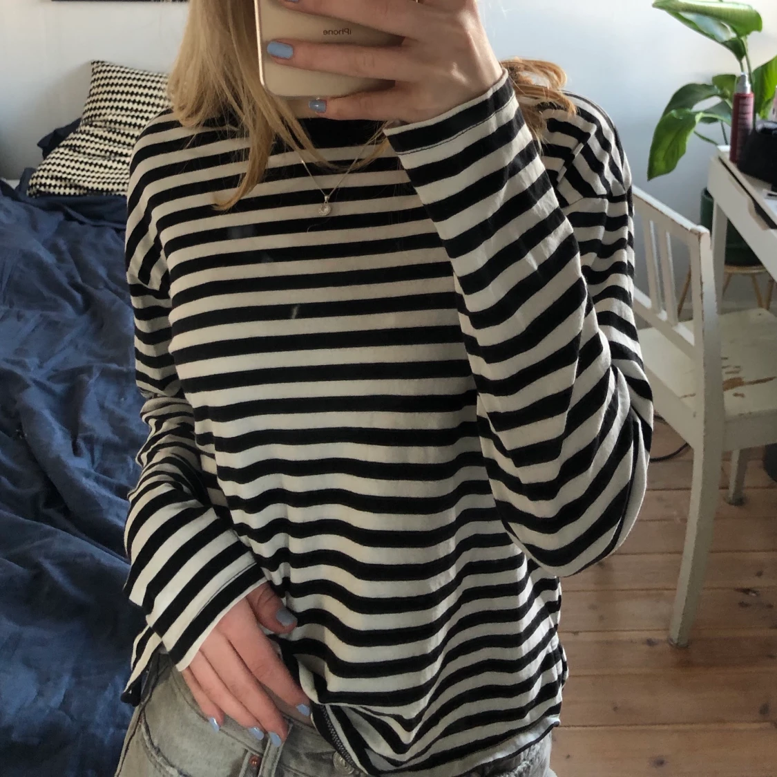 Randig tröja Monki storlek XS