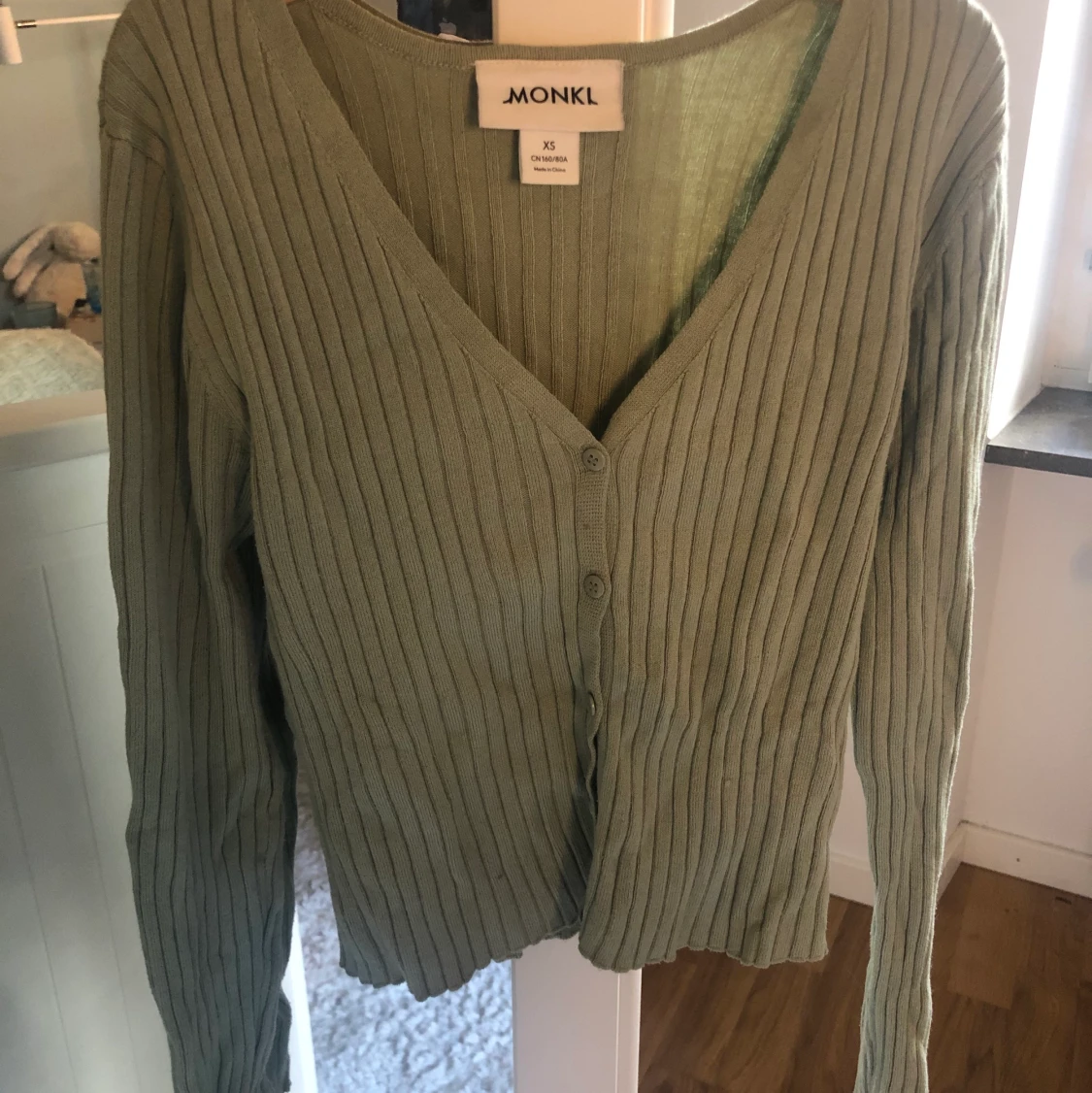 Ljusgrön kofta från Monki - 90