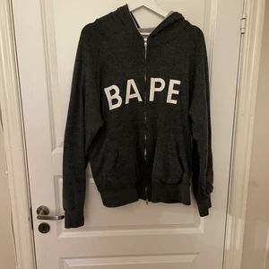 Bape hoodie  - Riktigt sällsynt bape fullzip från år 1999.