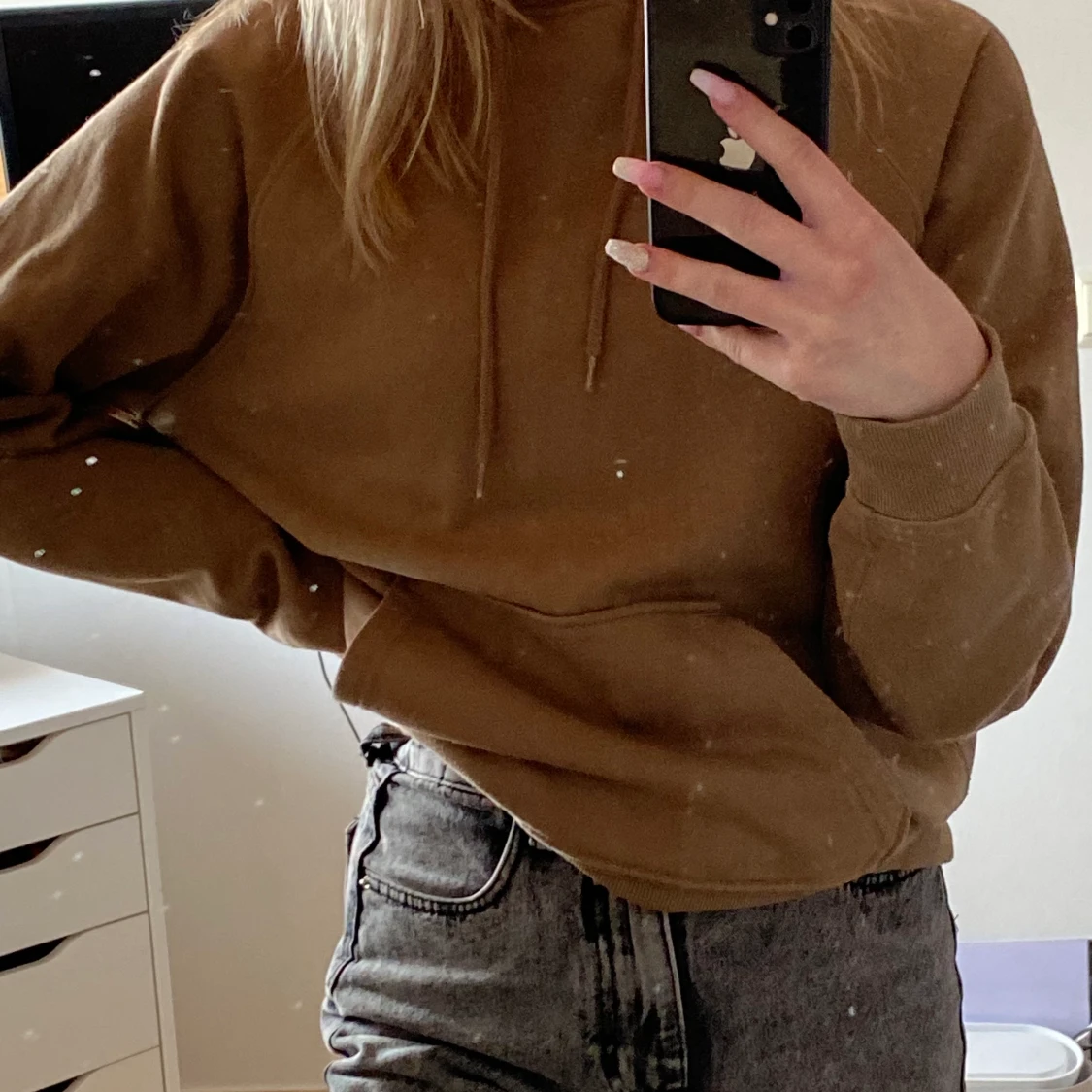 Brun hoodie från hm strl xs  - 90