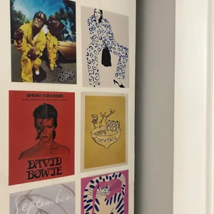 Posters - Säljer dessa superfina posters i storlek 11x15 cm med matt omslag😊15 kr styck, 15 kr i frakt 