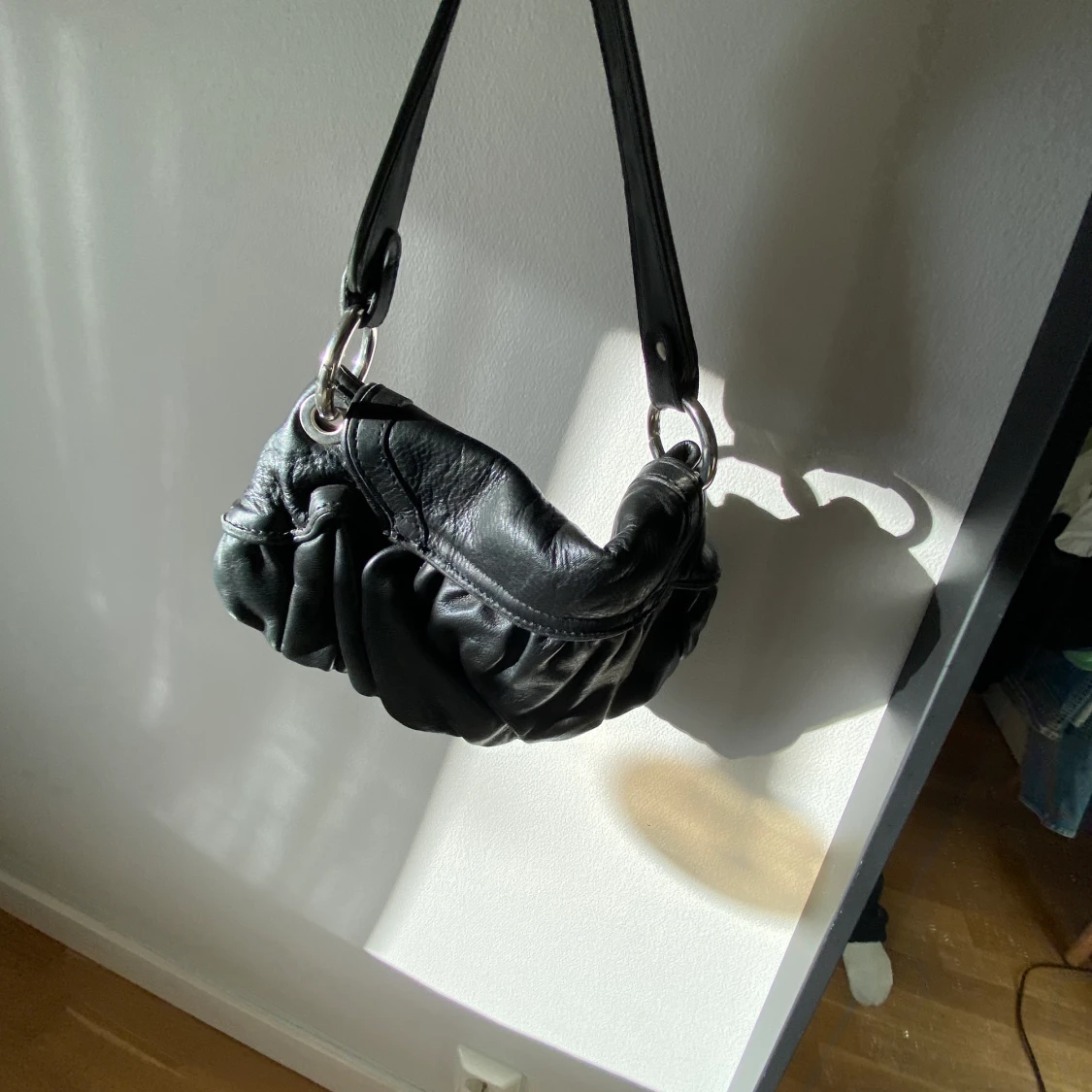 Svart väska - 90