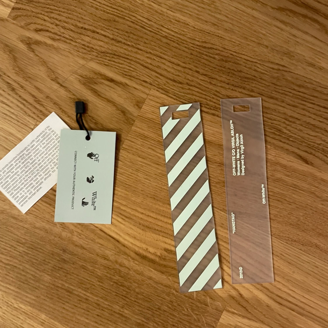 OFF-WHITE T-shirt i Storlek M - 91