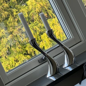 Georg Jensen ljusstakar - Säljer mina Georg Jensen ljusstakar, nypris 1449kr. Säljer båda för 800kr. Som nya! 20cm höjd.