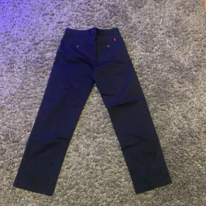 Blåa Ralph Lauren chinos - Aldrig använda blåa Ralph lauren chinos. Nypris 1100 