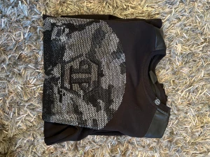 Philip Plein - PP, jätte fräsh, inga hål eller fläckar, fåtal använd