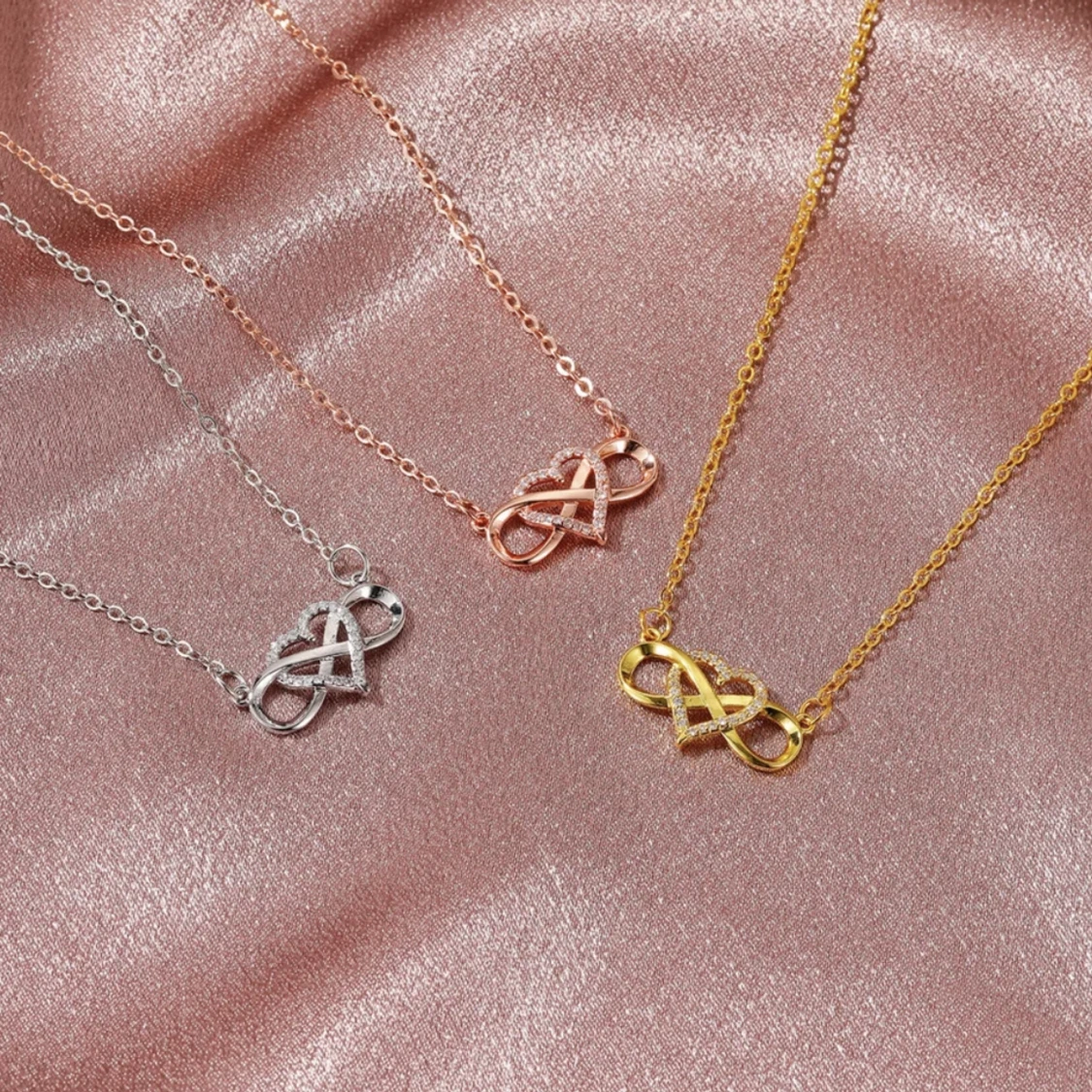 Hjärtformat halsband