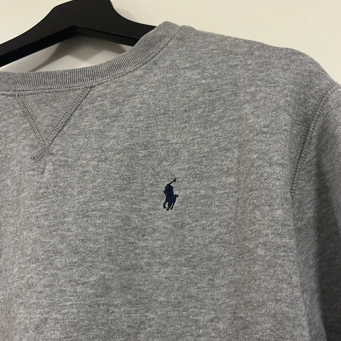 Grå Ralph lauren sweatshirt  - 90