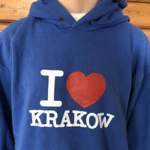 Vintage hoodie - Skön, bra skick Sitter oversized på mig som är S Pris+frakt 