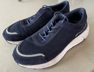 Wood Wood Nolan sneakers - Wood Eood skor blå i storlek 43. Använda men fint skick.