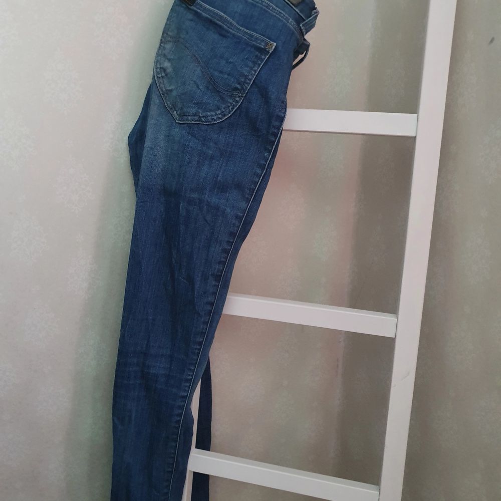 Blå Lee scarlett cropped jeans | Plick Second Hand