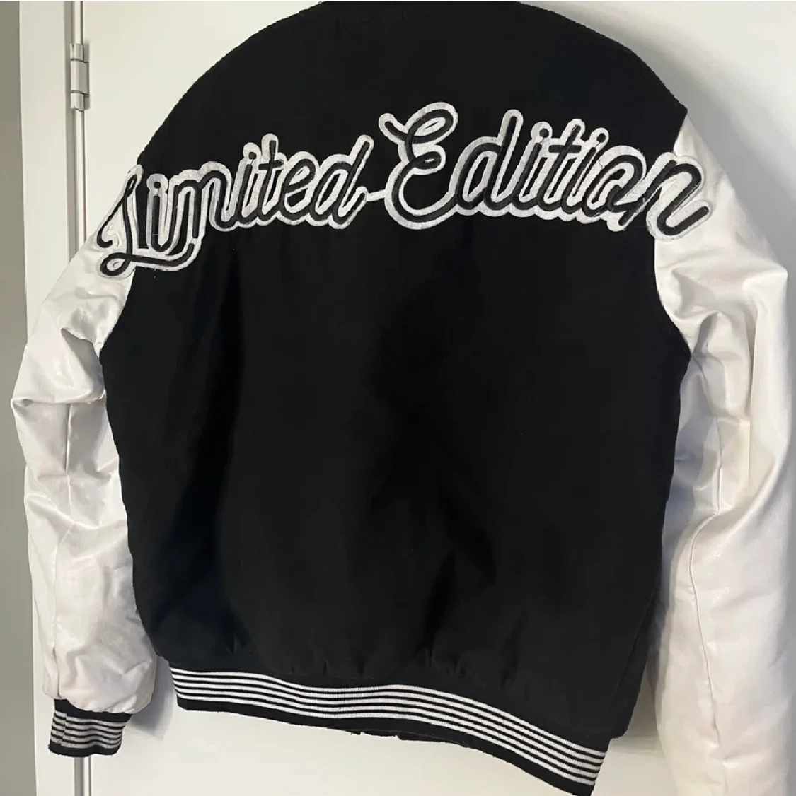 Collage/basebolljacka  - 90