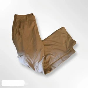 Pointer  - Pointer  Srorlek s  Pris 199kr  Möts upp i Gbg eller fraktar 