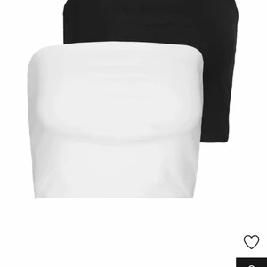 Bandeau top  - Två bandeau toppar i svart och vit. Den vita är aldrig använd och den svarta är använd ett fåtal gånger. 60kr styck. Skriv vid minsta funderingar❤️