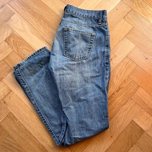 Old Navy Jeans  - Old Navy jeans som är köpta i usa som inte används - straight fit 