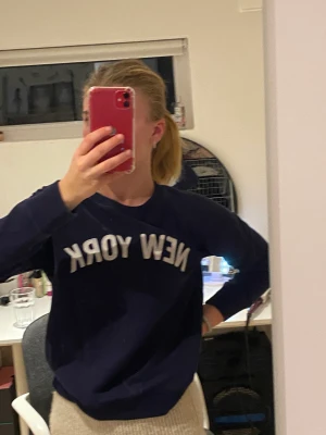 Tröja - Nästan aldrig använd 