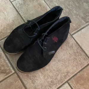 U.S Polo Association skor 43 - Bra skick men använda. 