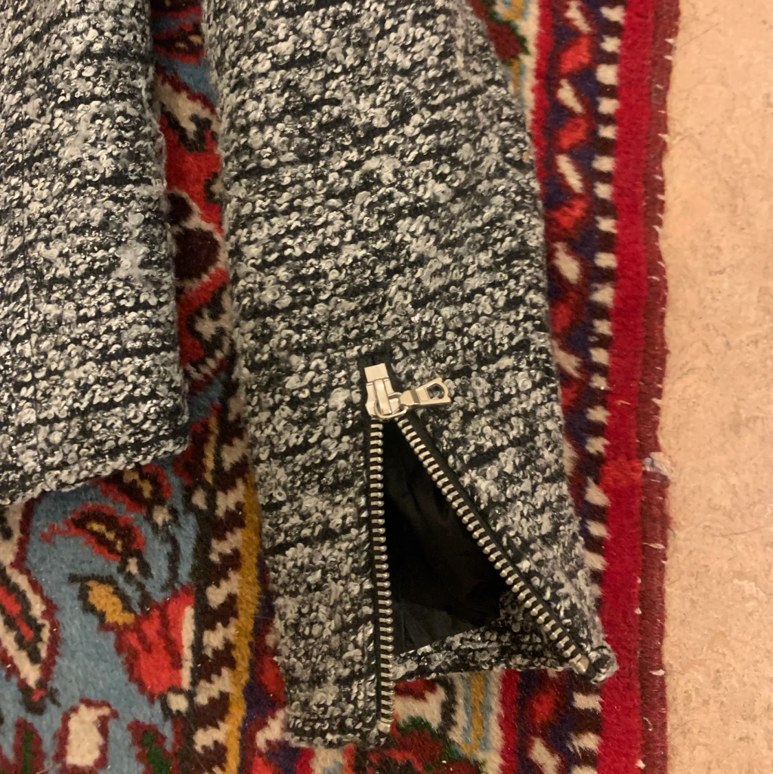 Grå sommarjacka storlek 34 - 91