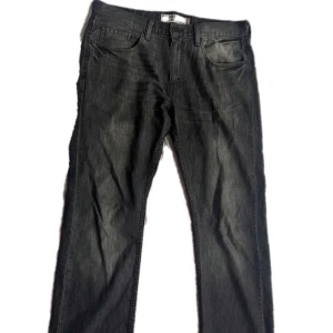 Levis 517 - Tja säljer nu mina Levis 517 som är i bra skick.