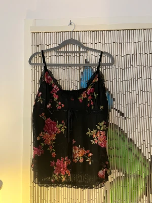 cami top  - cami top with gem details. tag says size XL but fits more like an M-L