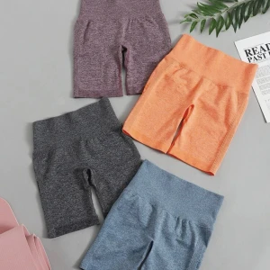 Oanvända cykelbyxor - Helt oanvända cykelbyxor från Shein. Sjukt bra kvalitet och sitter som en smäck! Säljer endast dem blåa och lila. Båda är i storlek S.  Säljes p.g.a flytt. Köptes för 349kr! 1 för 70kr eller båda för 130kr  Skriv gärna om ni undrar över något.🤗