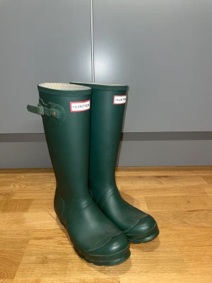 Hunter stövlar - Använda men har mycket kvar att ge. Mycket bra skick