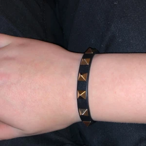 valentino armband  - helt nytt valentino armband 