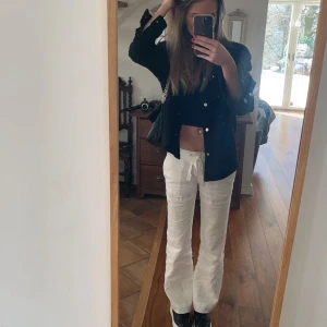 Alobha linnebyxor - ❤️❤️INTRESSEKOLL❤️❤️ säljer vid ett bra bud/ vad ni är villiga att ge 