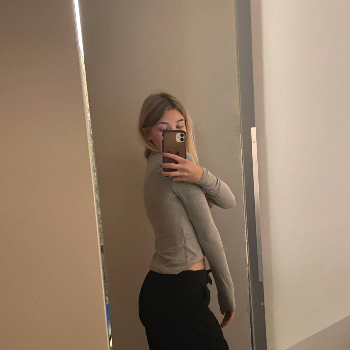 Grå långärmad tröja - 91