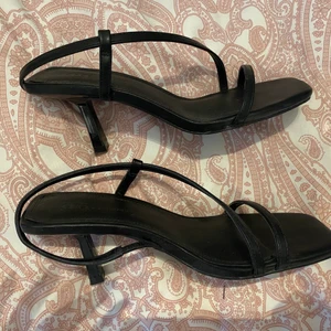 Skor - Skor från ASOS i storlek 37. Oanvända.