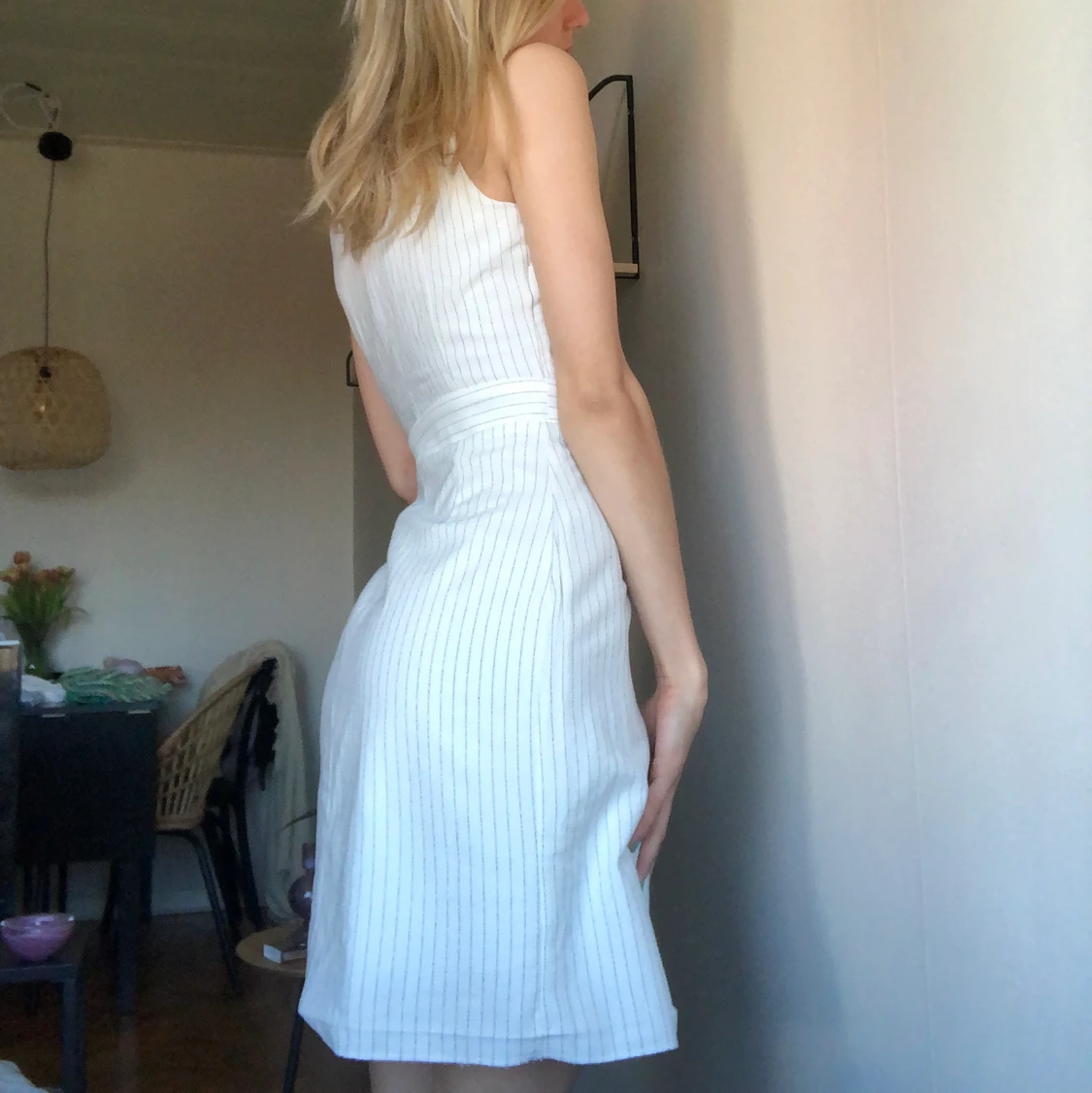 Vitrandig klänning!!! - 90