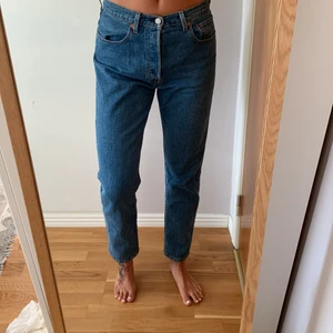 Levis 501 w29 l32 - Levis 501, snygg tvätt. 