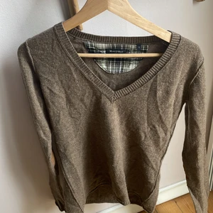 Marco polo tröja storlek S men sitter som en Xs - S - Detta är min fina marco polo tröja som inte längre kommer till andvänding längre. Det är 95% wool och 5% cashmere. 