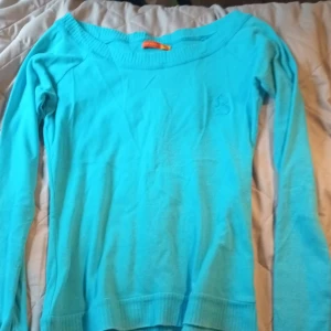 blue shirt - blå xs tröja 