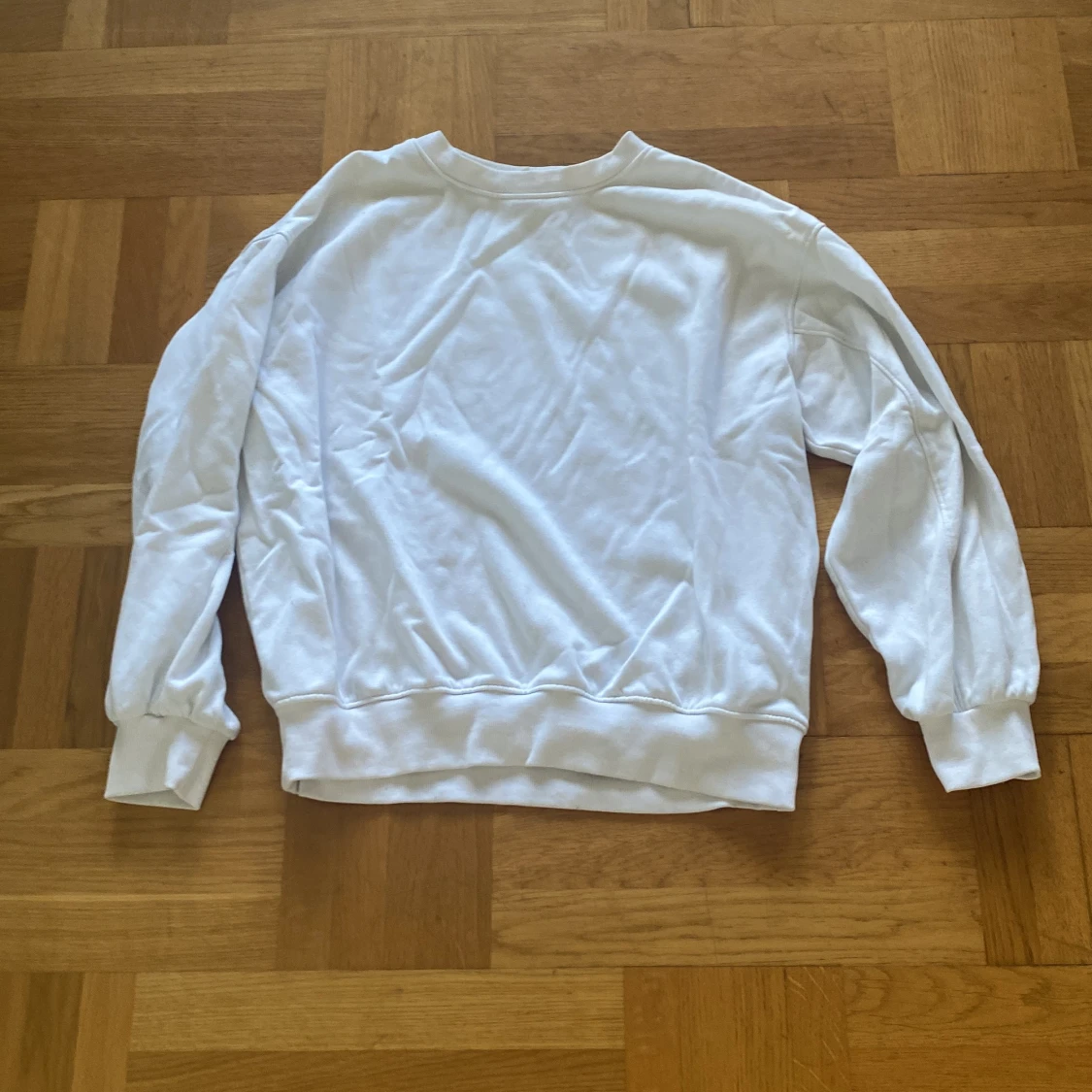 Vit tröja