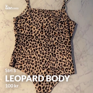 Leopard body - Body från Gina tricot med spänne i grenen  Strl S  Kontakta för att köpa 
