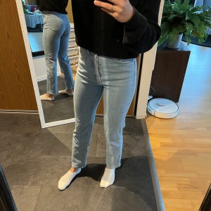 Blåa jeans  - Blåa jeans från NA-KD 