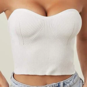 stickad topp - helt ny stickad topp, som inte kommit till användning 🫶🏽snabb affär går jag ner i pris  