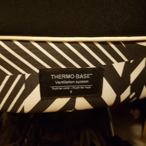 Emmaljynfa - Som nyskick väldigt lite använd medföljer regnskydd Ställbalbar