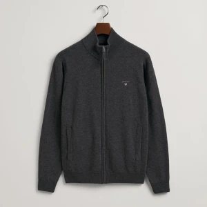 Gant tröja - Helt ny tröja från Gant med prislapp kvar. Nypris på hemsidan 1700kr. Storlek M