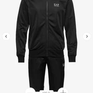 Armani dress/tracksuit - Säljer min Armani dress ea7 säljer för den är för liten storlek xs och passar s köpt för 1100 säljer för 700
