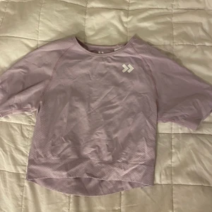 Träningstopp  - Träningstopp från lager 157 i stl XS (aldrig använd)