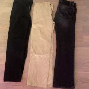Vintage Jeans - Vintage Jeans i bra skick! Olika storlekar så skriv till mig så löser jag mått/storlek