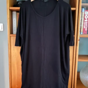 Svart oversize tröja - Storlek XS men passar även S och M